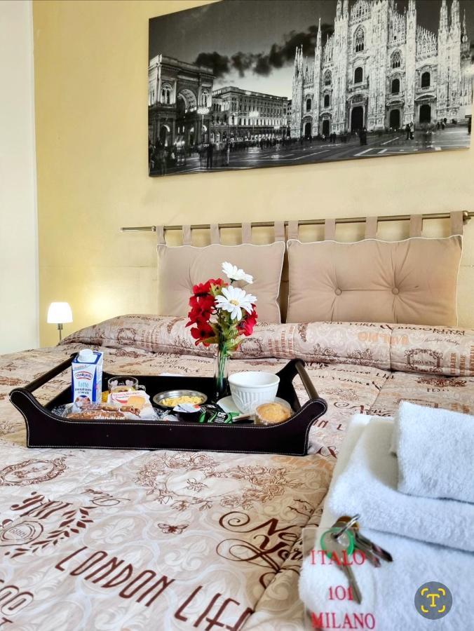 B&B Italo House Opera Dış mekan fotoğraf